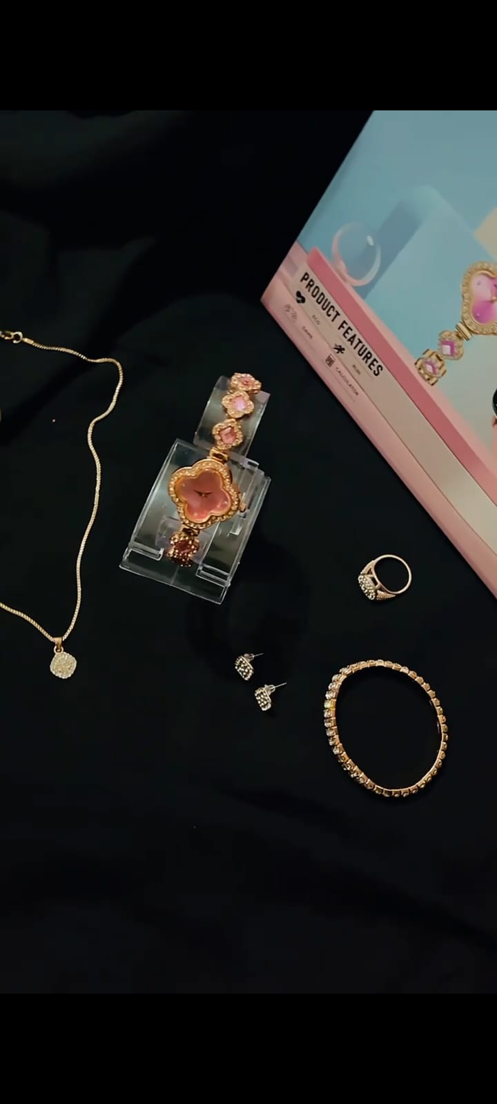 CROWN Q700 SMART WATCH